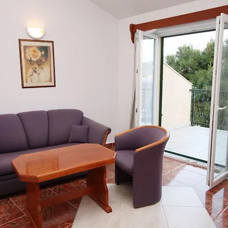 Rogoznica 3262d * Rogoznica (Sibenik-Knin)